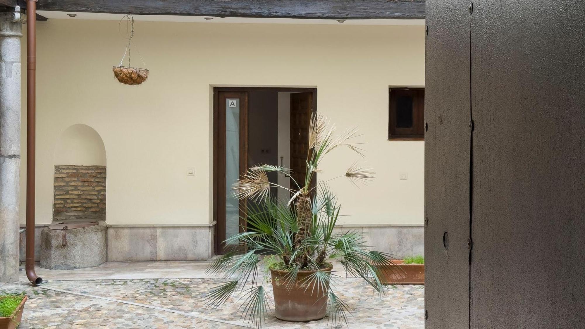 La Casa De La Plata By Toledo Ap Apartment Exterior photo